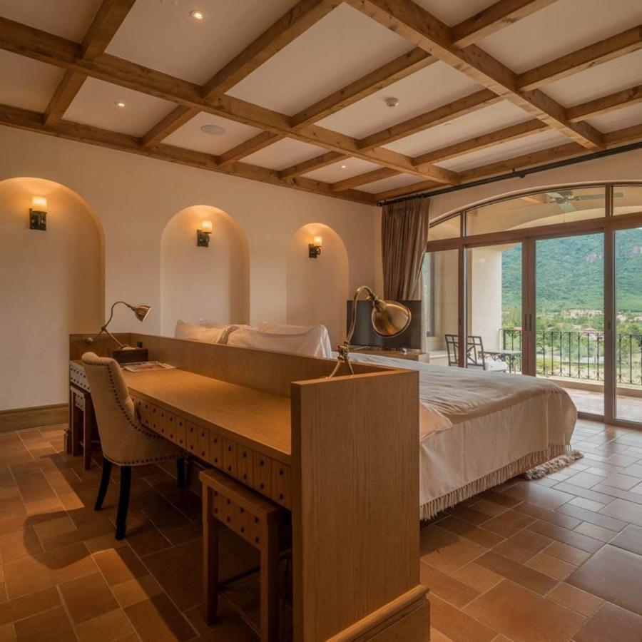 Toscana Town Square Suites Mu Si Exterior photo