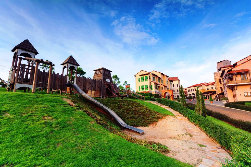 Toscana Town Square Suites Mu Si Exterior photo
