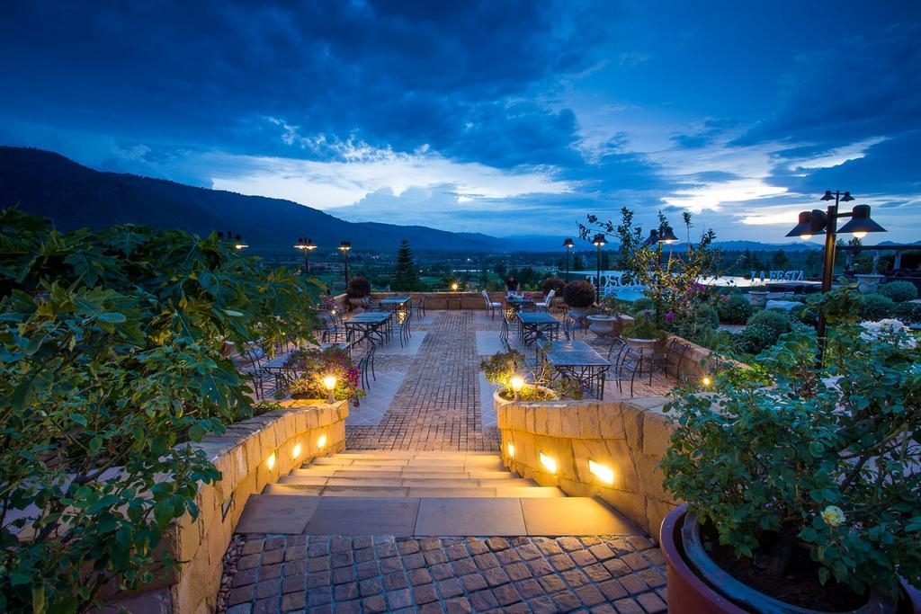 Toscana Town Square Suites Mu Si Exterior photo