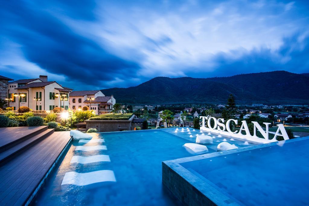 Toscana Town Square Suites Mu Si Exterior photo