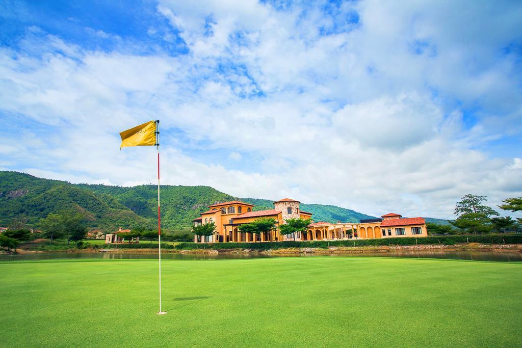 Toscana Town Square Suites Mu Si Exterior photo