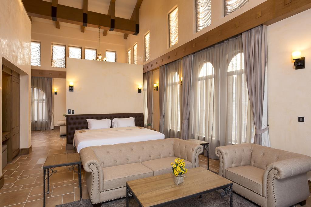 Toscana Town Square Suites Mu Si Exterior photo